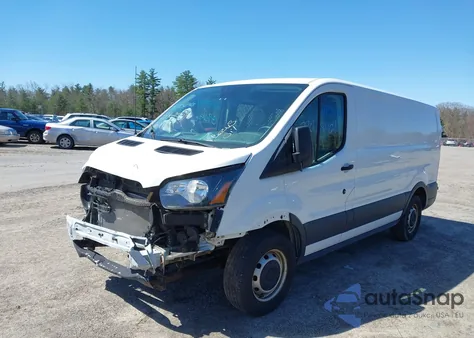 2018 Ford Transit-150 из США, поврежденный, VIN 1FTYE1ZM7JKA08831